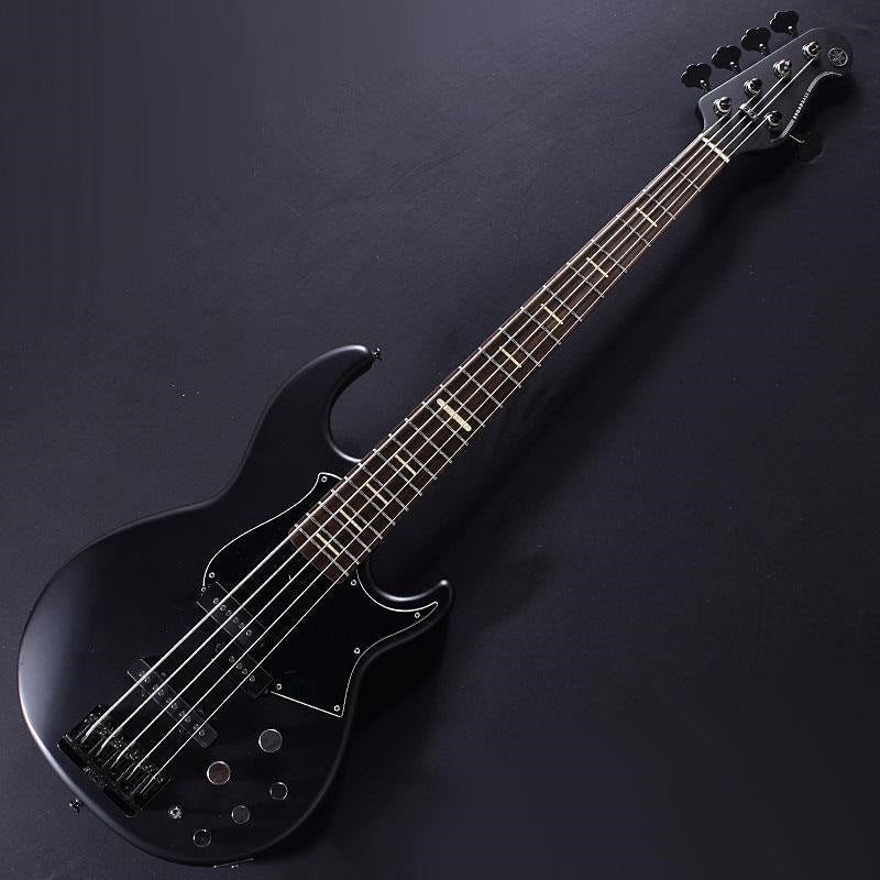 USED_​​BB735A_(Trans_Matte_Black)_01