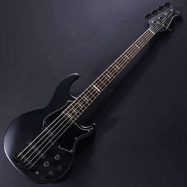 USED_​​BB735A_(Trans_Matte_Black)_01