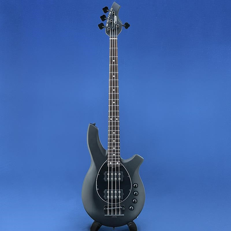 USED_​​Bongo_(Stealth_Black)_03