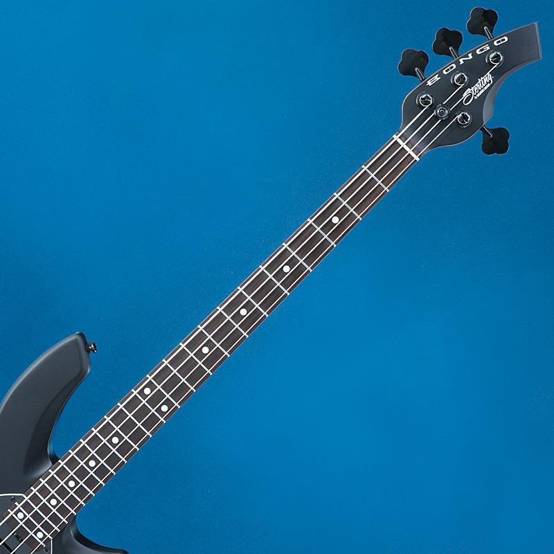 USED_​​Bongo_(Stealth_Black)_05