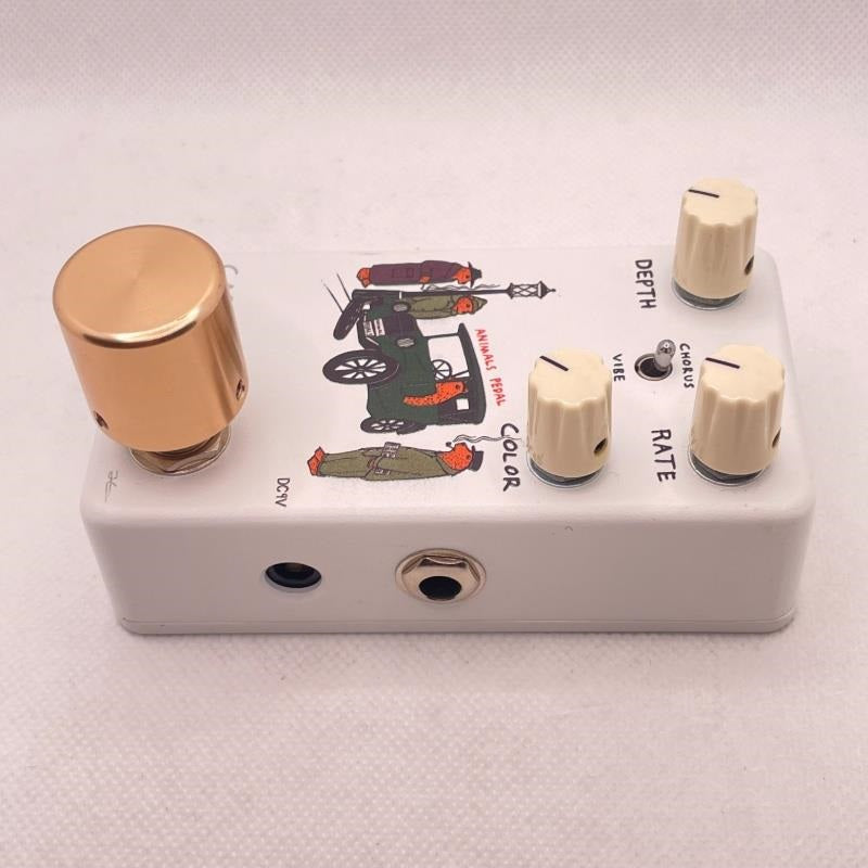 USED ​​Car Crush Chorus/Vibe by Animals Pedal – Ikebe Musical