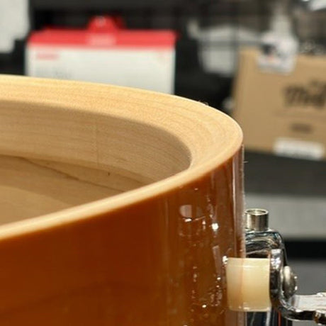 USED_​​RKD5514_Radio_King_Snare_Drum_14×5_5_05