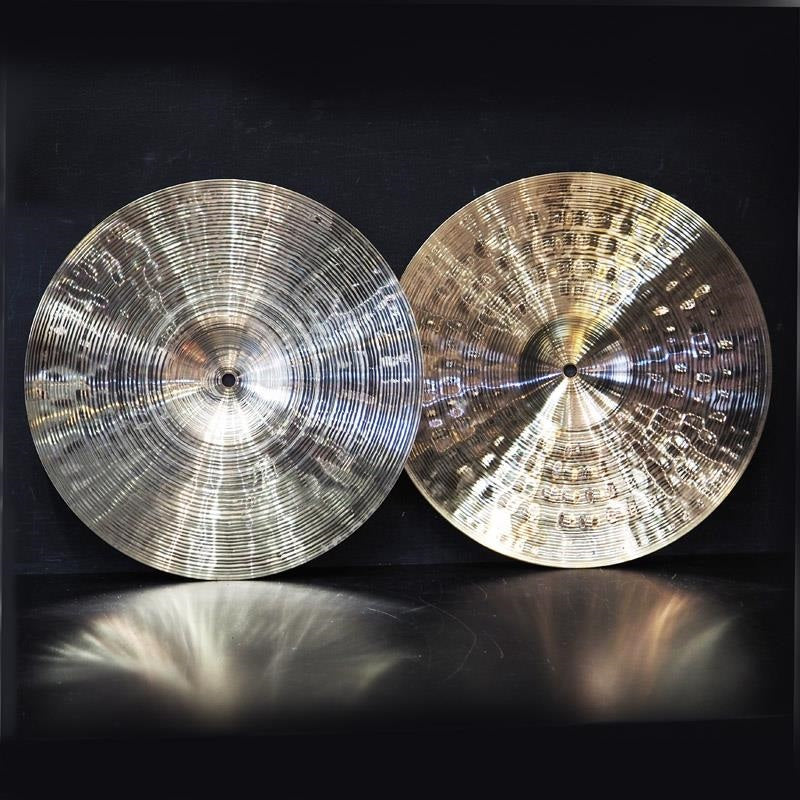 USED_​​Signature_The_Paiste_Line_Dark_Crisp_HiHat_14_pair_[Top_892g_Bottom_1482g]_02