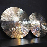USED_​​Signature_The_Paiste_Line_Dark_Crisp_HiHat_14_pair_[Top_892g_Bottom_1482g]_03