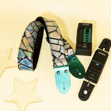 Knot_Slip_Knot_(NSN)_DIMENSION_SHIFTER_compatible_guitar_strap_01
