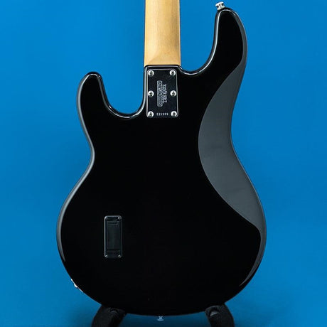 USED_StingRay_(Black_Maple)_02