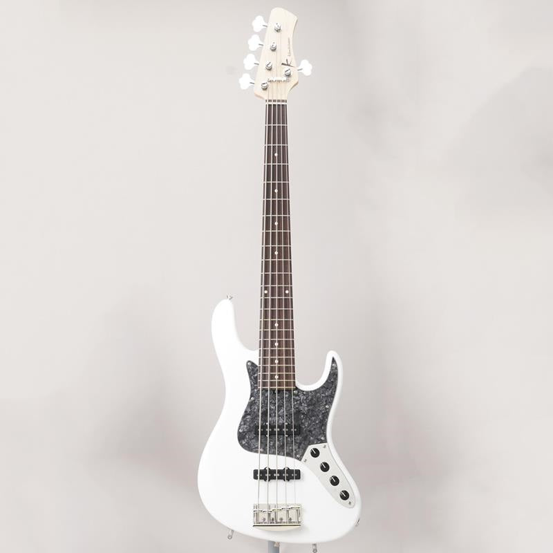 Hermes_Series_RV5_(Snowflake_White_Pearl)_02