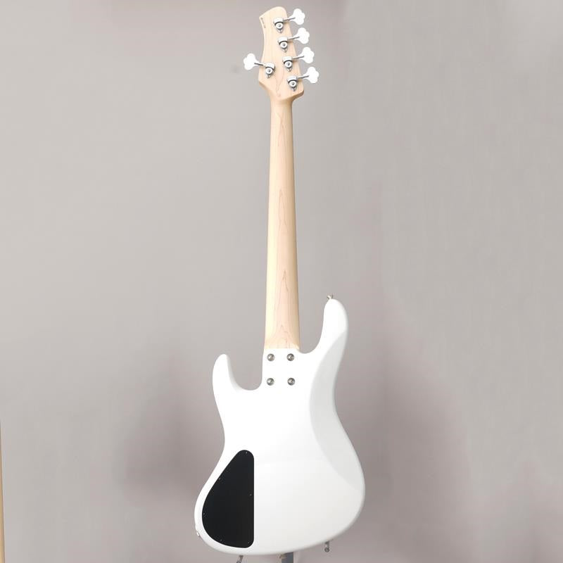 Hermes_Series_RV5_(Snowflake_White_Pearl)_04