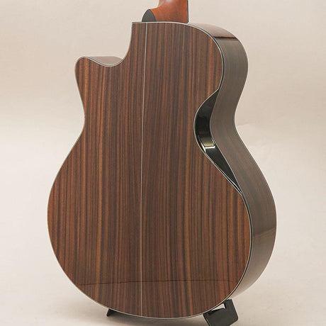 FG02_[UK_(MOROHA)_Signature_Model]_#140916_Furch_02