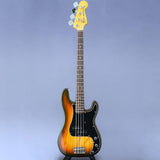 VINTAGE_Precision_Bass_'79_(Sunburst)_03