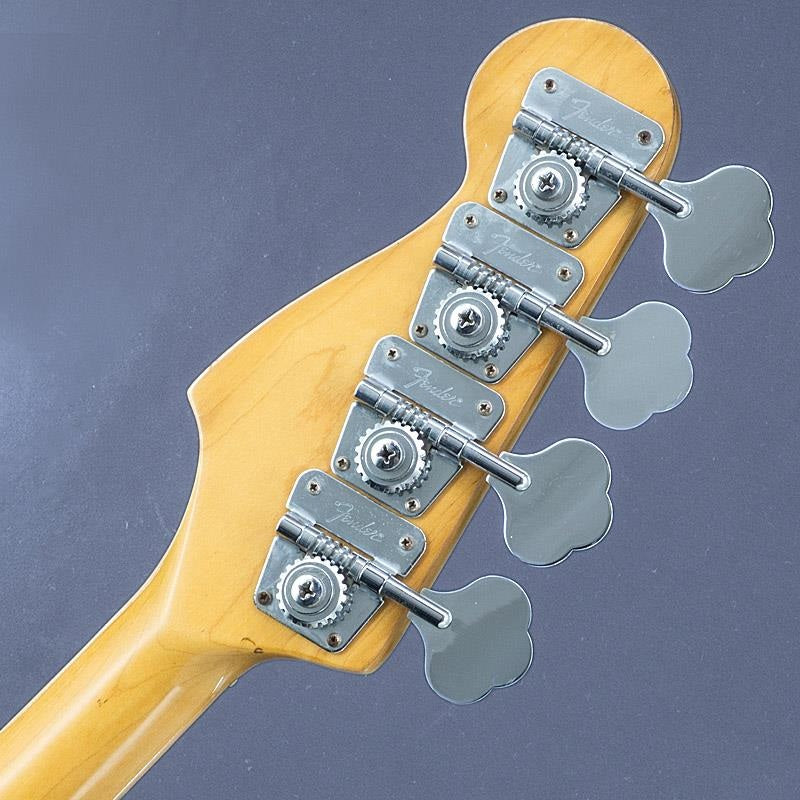 VINTAGE_Precision_Bass_'79_(Sunburst)_08