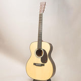 USED_​​CTM_000-28_Adironduck_Spruce_Martin_03