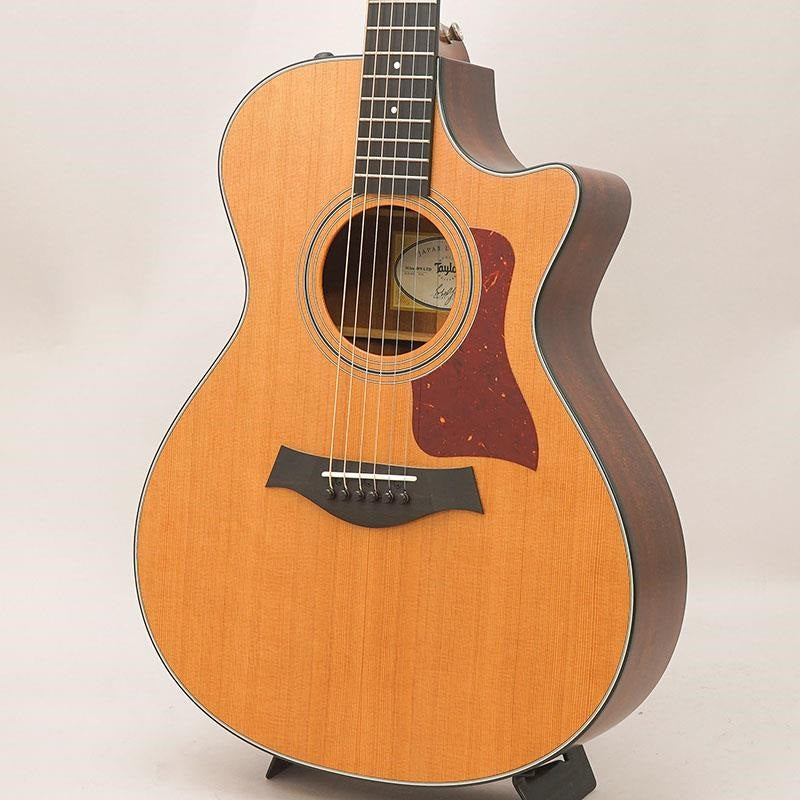 USED_​​312ce_Japan_LTD2017_Taylor_01