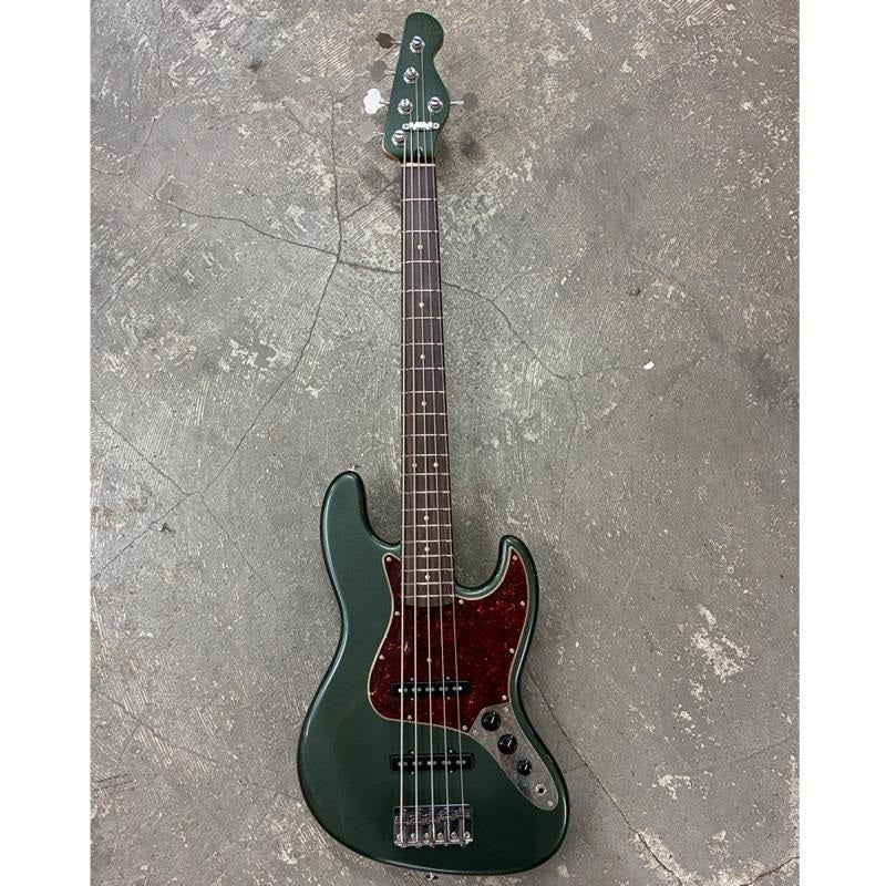 Trad_Master_Series_Beta_J5_(Sherwood_Green_Metallic_Light_Aged)_01