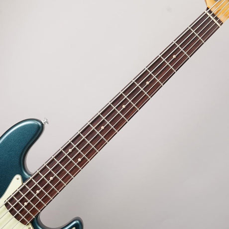 Trad_Master_Series_Beta_J5_(Old_Teal_Green_Metallic_Light_Aged)_05