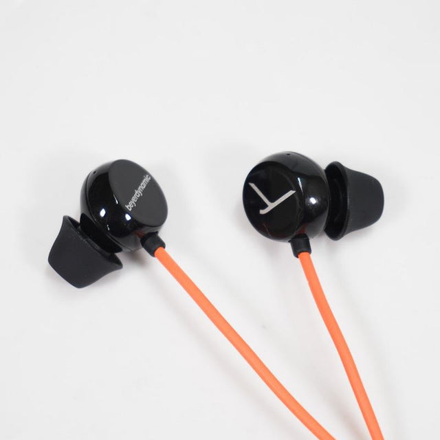 USED_​​Beat_BYRD_(Beyerdynamic)_earphones_01