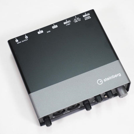 USED_​​UR22C_(Steinberg)_(Audio_Interface)_(USB-C)_04