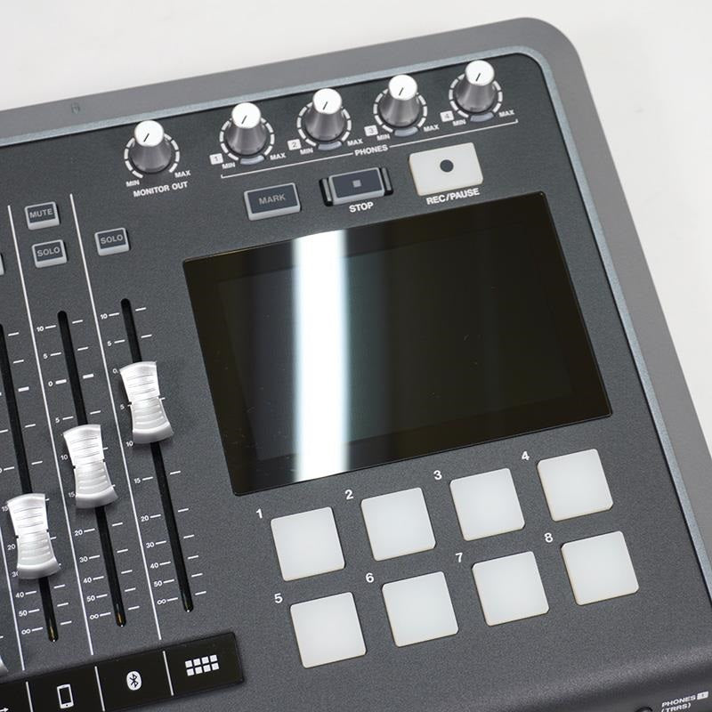 USED_​​Mixcast_4_(Podcast_Mixer)_(USB_Audio_Interface)_(Streaming)_03
