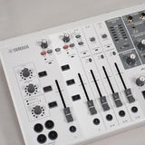 USED_​​AG08_W_(Streaming_Mixer)_(Audio_Interface)_(Yamaha)_02