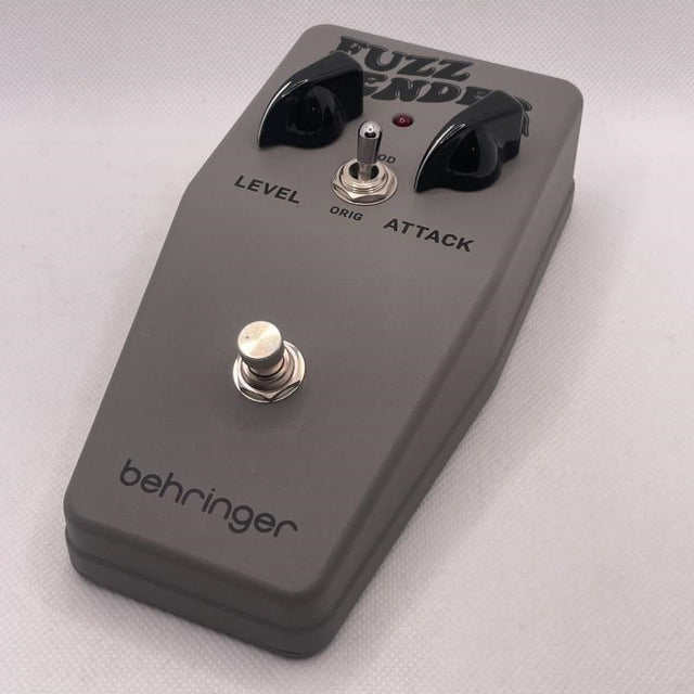 USED_​​Fuzz_Bender_01