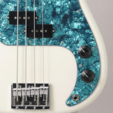Standard-P_(Performance_White)_09