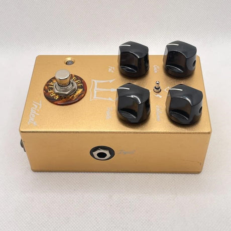 USED_​​Trident_Limited_GOLD_03