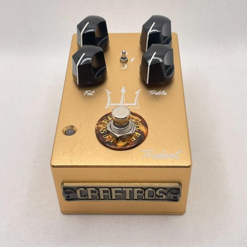 USED_​​Trident_Limited_GOLD_06