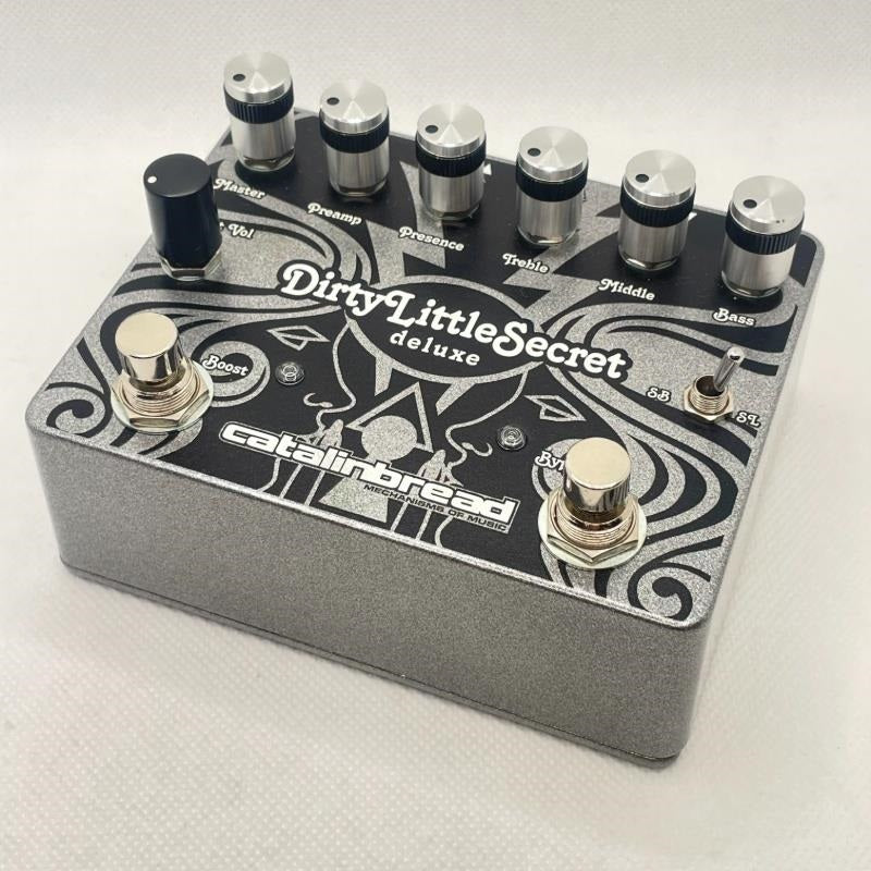 USED_​​Dirty_Little_Secret_Deluxe_01