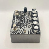 USED_​​Dirty_Little_Secret_Deluxe_03