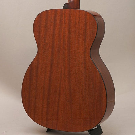 E1-OM-DLX_Eastman_02