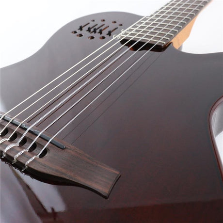 Multiac_Mundial_(Kanyon_Burst)_Godin_11
