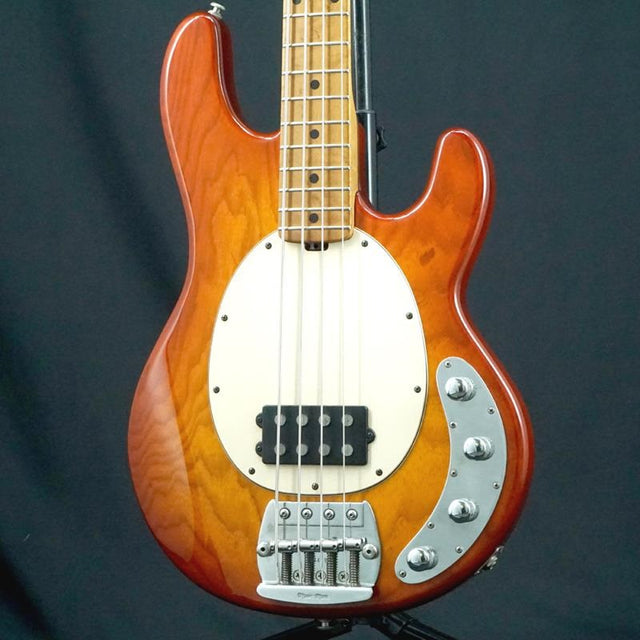 USED_​​Stingray_4_'95_01
