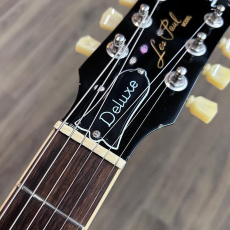 USED_​​Gibson_Les_Paul_Deluxe_70s_(Gold_Top)_[SN_230710401]_11