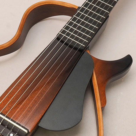 USED_​​Yamaha_SLG200N_07