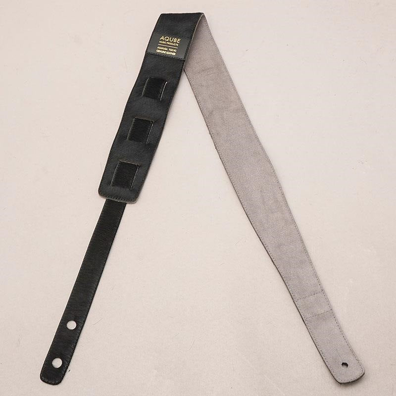 [Domestic_Genuine_Leather_Strap]_COW_HAIR_(Black)___SLIM___M-Size_(Tail_Strap_for_Acoustic-Electric_Guitars)_04