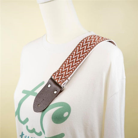 ww_Guitar_Strap_3_Red_Brown_02