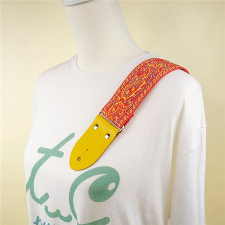 Paisley_Guitar_Strap_2_Red_02