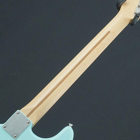 USED_​​Limited_Edition_Tom_Delonge_Stratocaster_(Daphne_Blue)_[SN_MX23041315]_Fender_06