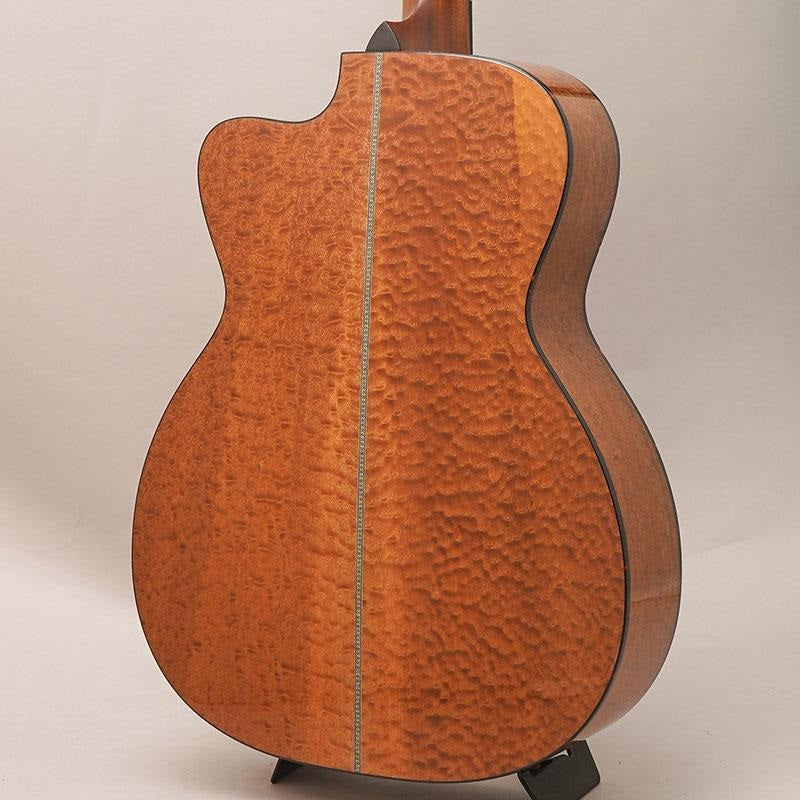 [Selected_Item]_CTM_L-OMC_-Quilted_Sapele-_#M2618781_Eastman_02