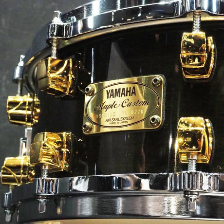 USED_​​MSD0105_[Maple_Custom_Snare_Drum_14×5_5_Black_Maple][Made_in_Japan_Late_Model_Lugs_YAMAHA_Fiber_Case_Included]_03