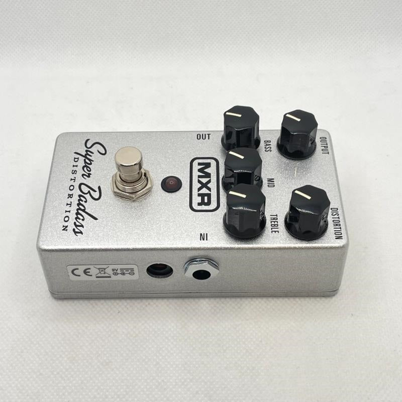USED_​​Super_Badass_Distortion_03