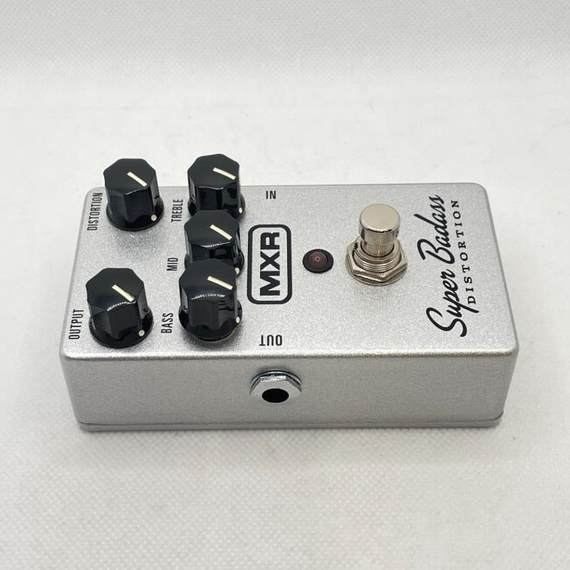 USED_​​Super_Badass_Distortion_04