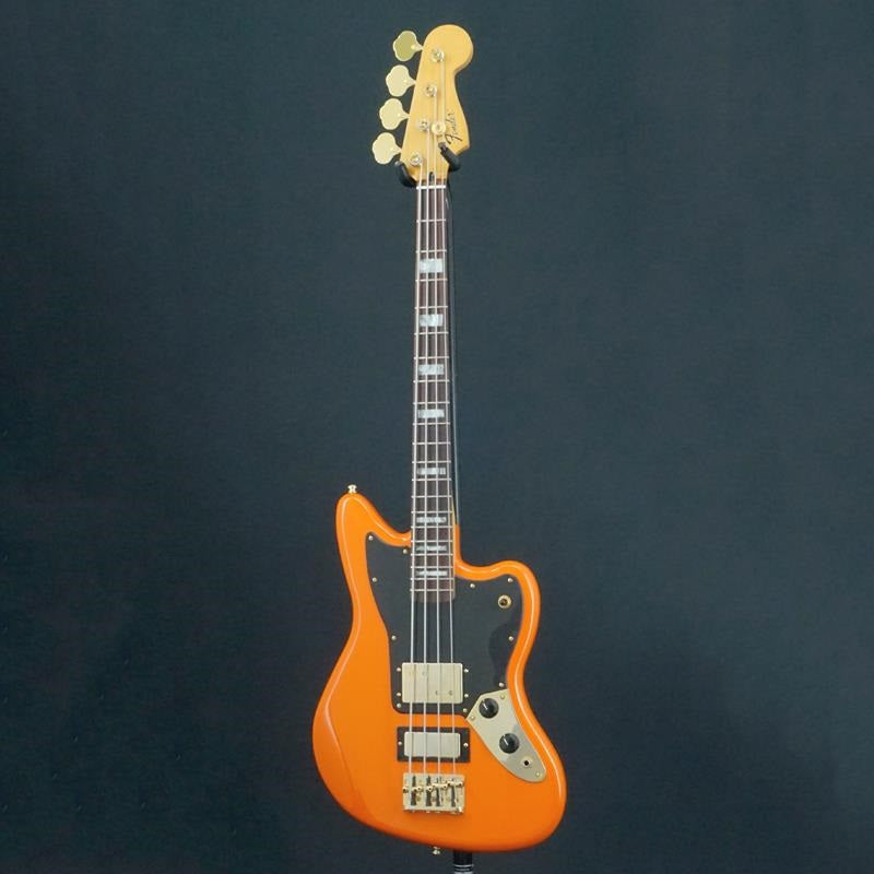 USED_​​Limited_Edition_Mike_Kerr_Jaguar_Bass_03