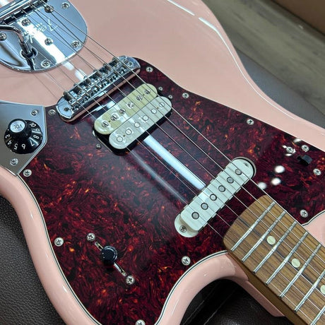 USED_​​Player_Jaguar_(Shell_Pink)_[SN_MX20109145]_Fender_10