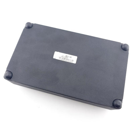 USED_Used_SCR-DI_03