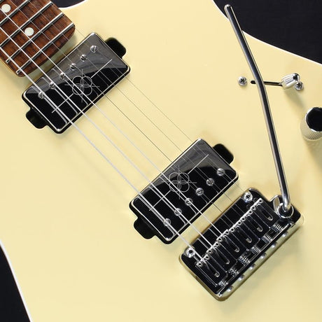 USED_​​Mami_Stratocaster_Omochi_(Vintage_White)_04