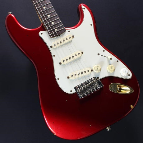USED_​​1960_Stratocaster_(Candy_Apple_Red)_01