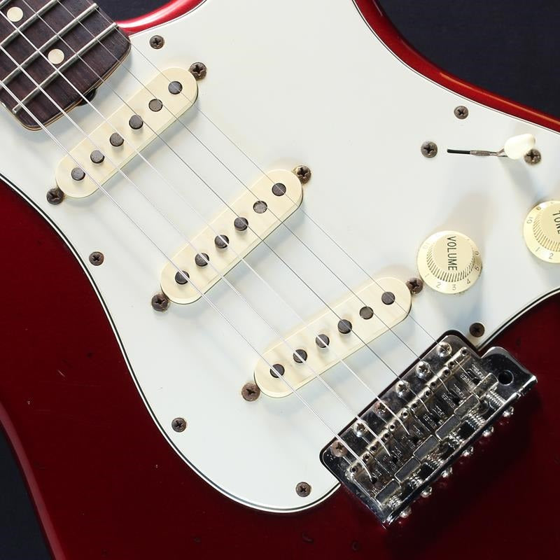 USED_​​1960_Stratocaster_(Candy_Apple_Red)_04