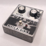 USED_​​FUZZ_WAR_01