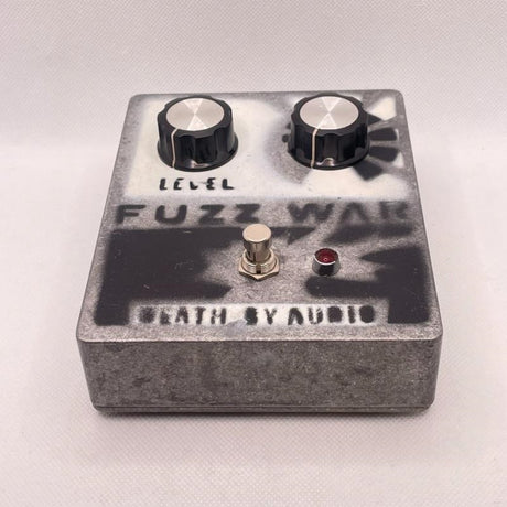 USED_​​FUZZ_WAR_06